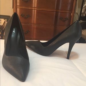 Brand new Apt. 9 Black Heels